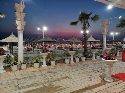 Lovely Studio Apartment Beachfront Durres Exterior photo